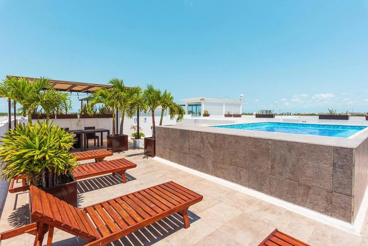 Beautiful 2 Bedroom Apartment Playa del Carmen