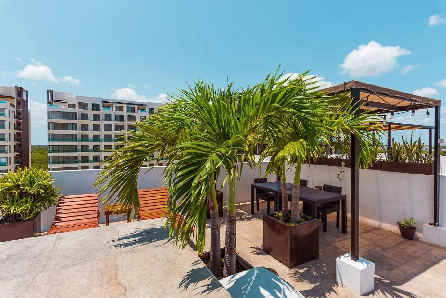 Beautiful 2 Bedroom Apartment Playa del Carmen Mexico