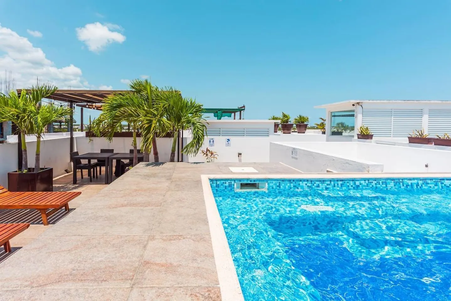 Beautiful 2 Bedroom Apartment Playa del Carmen